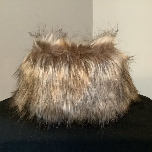 Fuzzy Faux Fur Gator NWT 12” long brown - Picture 1 of 7
